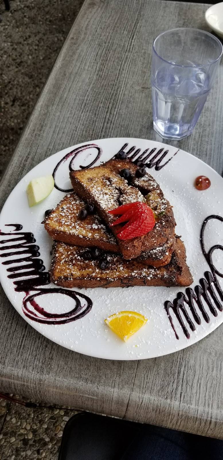 The Mission North Park | restaurant | 2801 University Ave, San Diego, CA 92104, USA | 6192208992 OR +1 619-220-8992