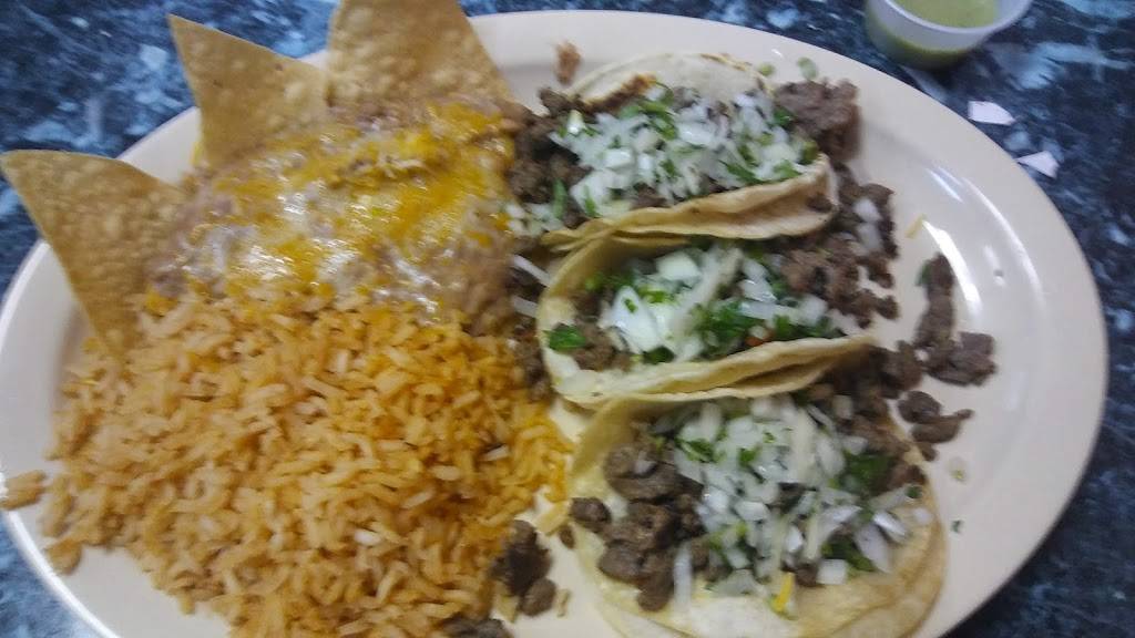 Gerardos Tacos | restaurant | 5601 N Tenaya Way #104, Las Vegas, NV 89130, USA | 7024354400 OR +1 702-435-4400