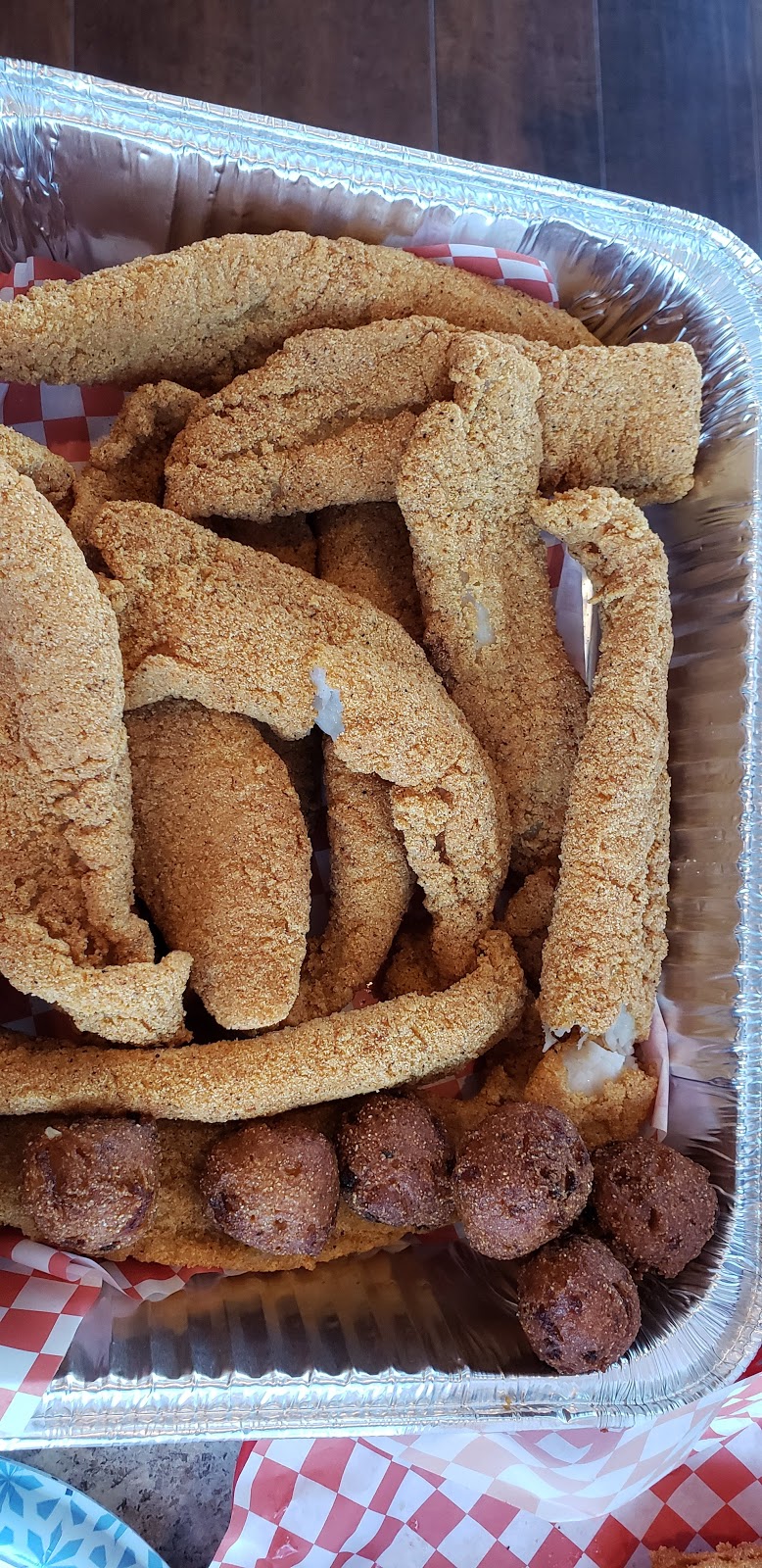 Sams Southern Eatery | restaurant | 1120 Technology Dr Ste 109, OFallon, MO 63368, USA | 6362847411 OR +1 636-284-7411