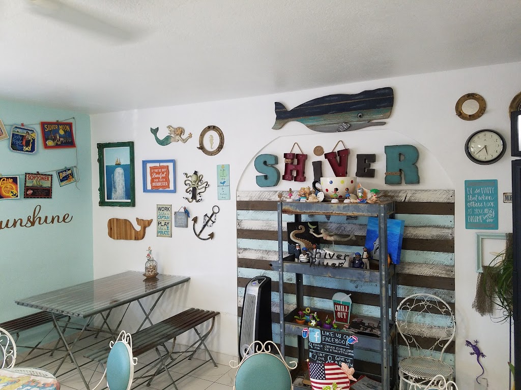 Shiver River Shaved Ice & Sandwich Shop | cafe | 1190 AZ-95 Bldg. B, Bullhead City, AZ 86429, USA | 9285427088 OR +1 928-542-7088