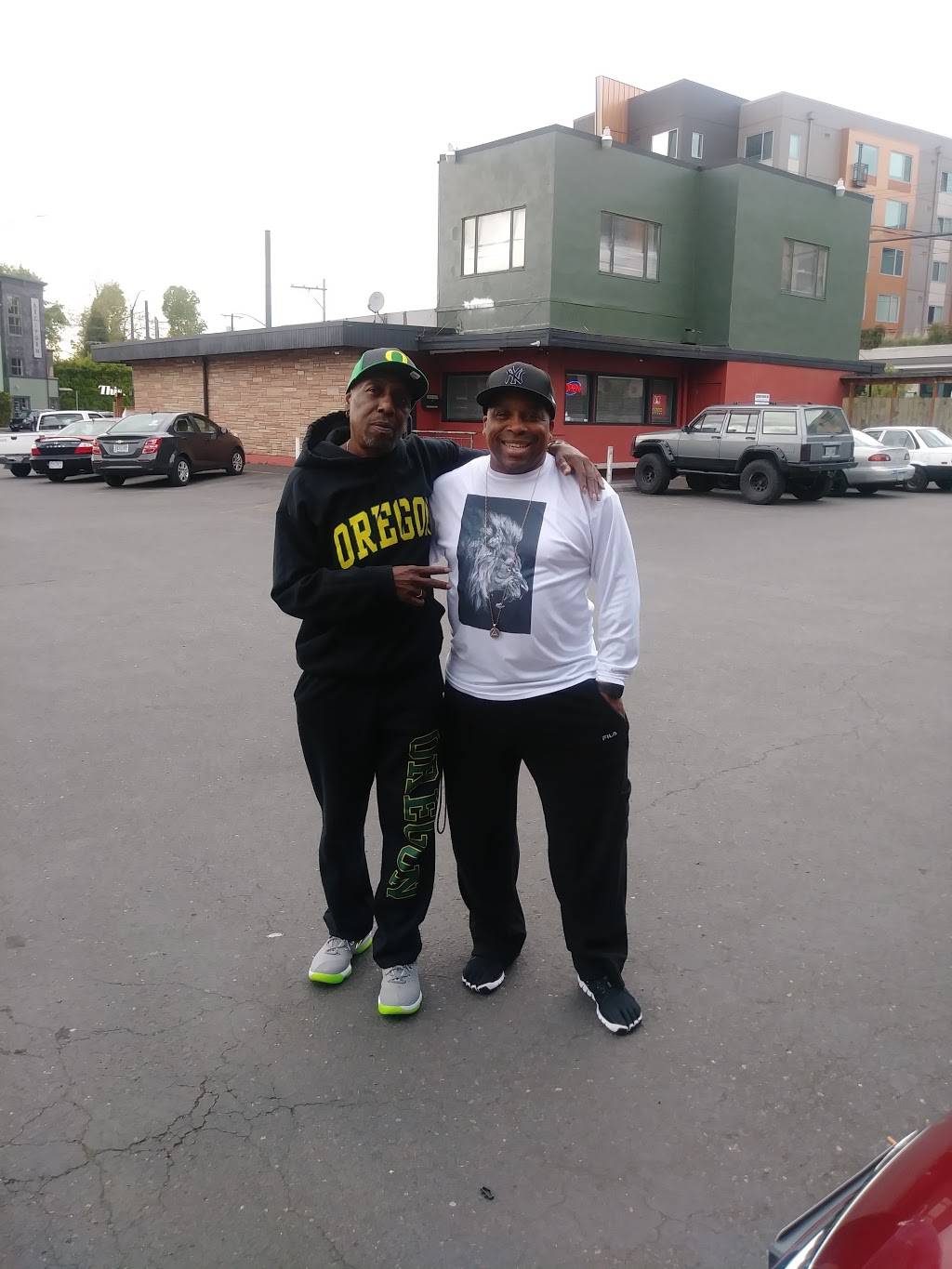 Happy House Chinese restaurant and lounge | restaurant | 4234 N Interstate Ave, Portland, OR 97217, USA | 5032879740 OR +1 503-287-9740