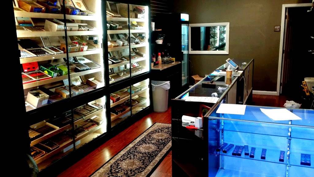 !Crave Cafe and Cigars | restaurant | Metered parking available across the street, 61b, Baldwin Ave, Jersey City, NJ 07306, USA | 2012043180 OR +1 201-204-3180