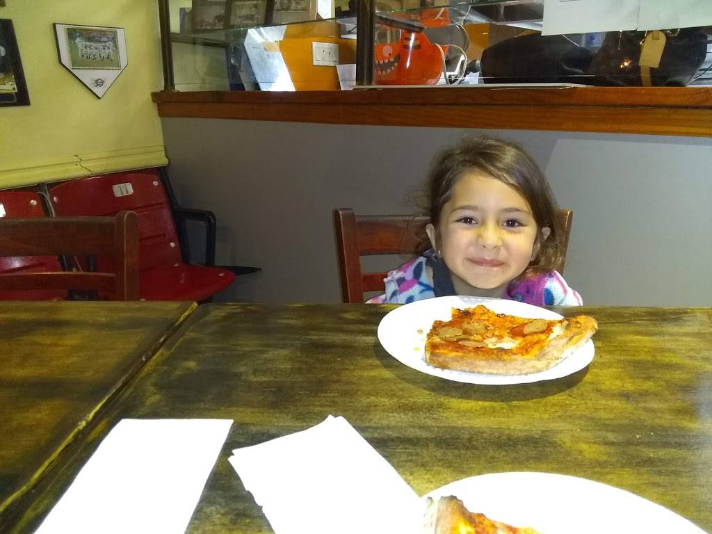 North End Pizzeria | restaurant | 212 E Orange Grove Ave, Burbank, CA 91502, USA | 8185578325 OR +1 818-557-8325