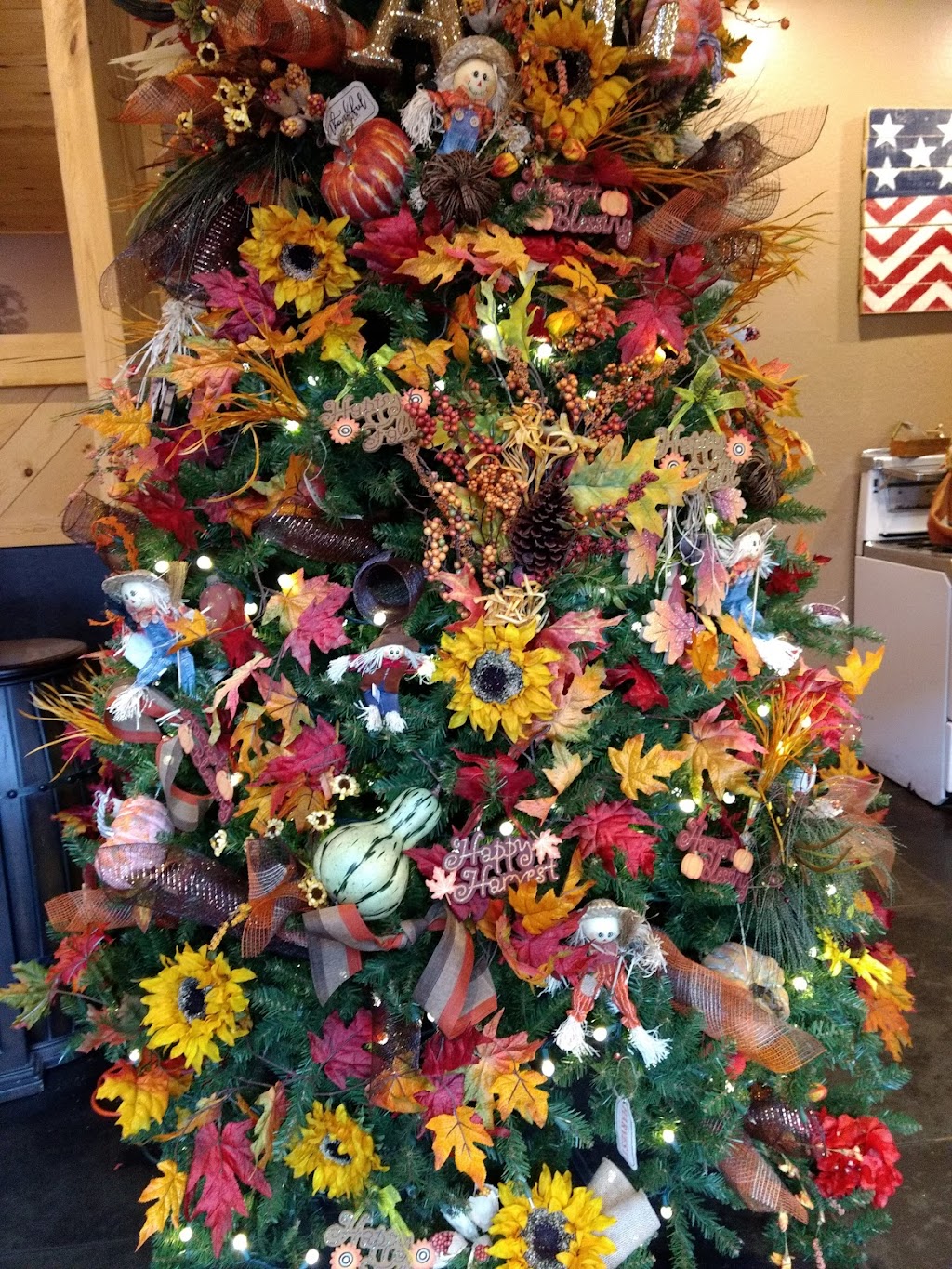 Trailriders Family Restaurant & Bar | restaurant | 140 N Main St, Eagar, AZ 85925, USA | 9283331446 OR +1 928-333-1446