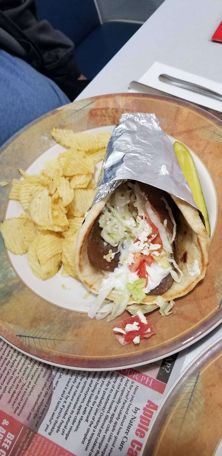 Greek House | restaurant | 623 Main St, Johnson City, NY 13790, USA | 6077987899 OR +1 607-798-7899