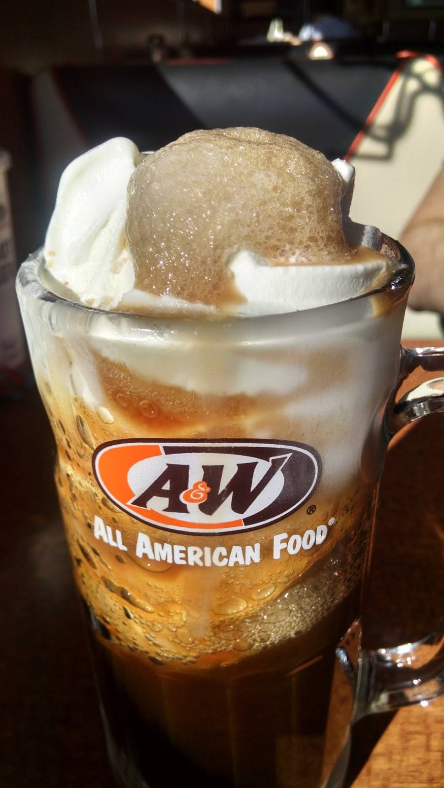 A&W Restaurant | restaurant | 4505 Lake Cir, Windsor, WI 53598, USA | 6088464314 OR +1 608-846-4314