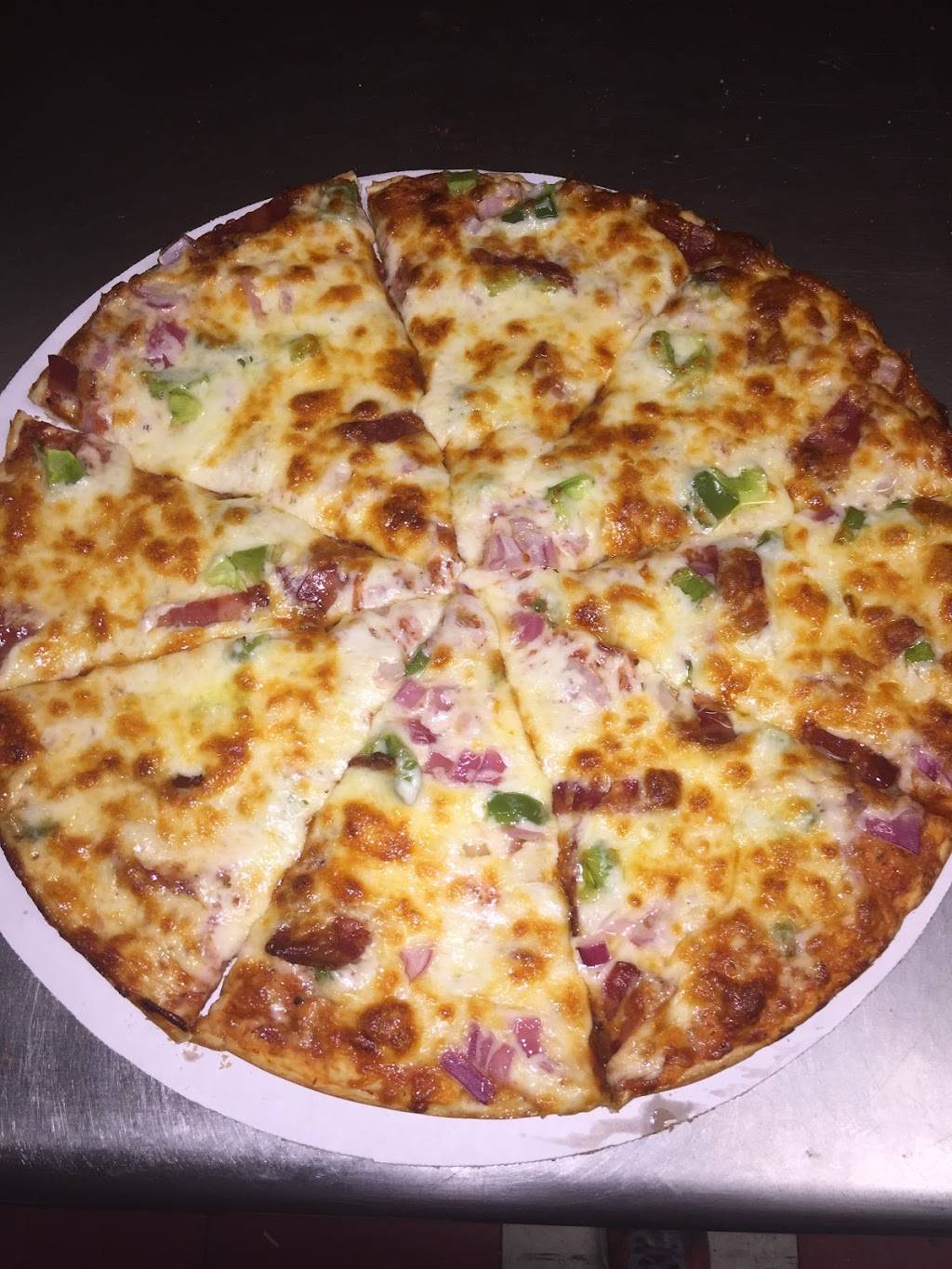 Courthouse pizza & Subs | restaurant | 147 W Pearl St, Nashua, NH 03060, USA | 6038827200 OR +1 603-882-7200