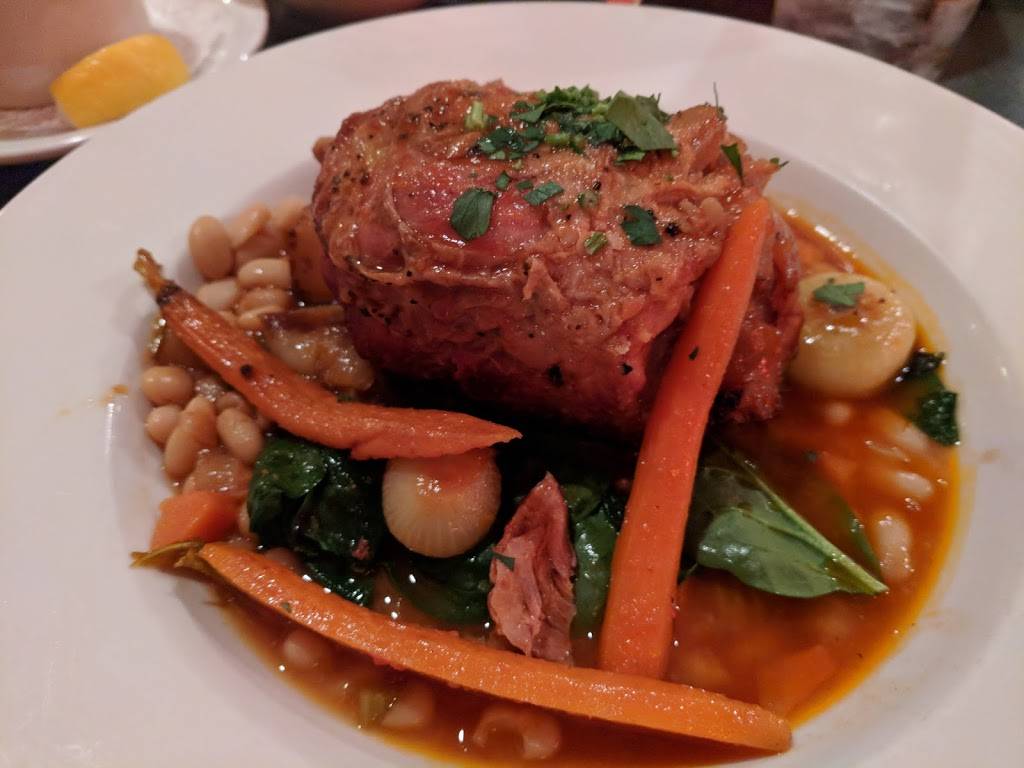 Farro Italian Restaurant | restaurant | 8230 S Holly St, Centennial, CO 80122, USA | 3036945432 OR +1 303-694-5432