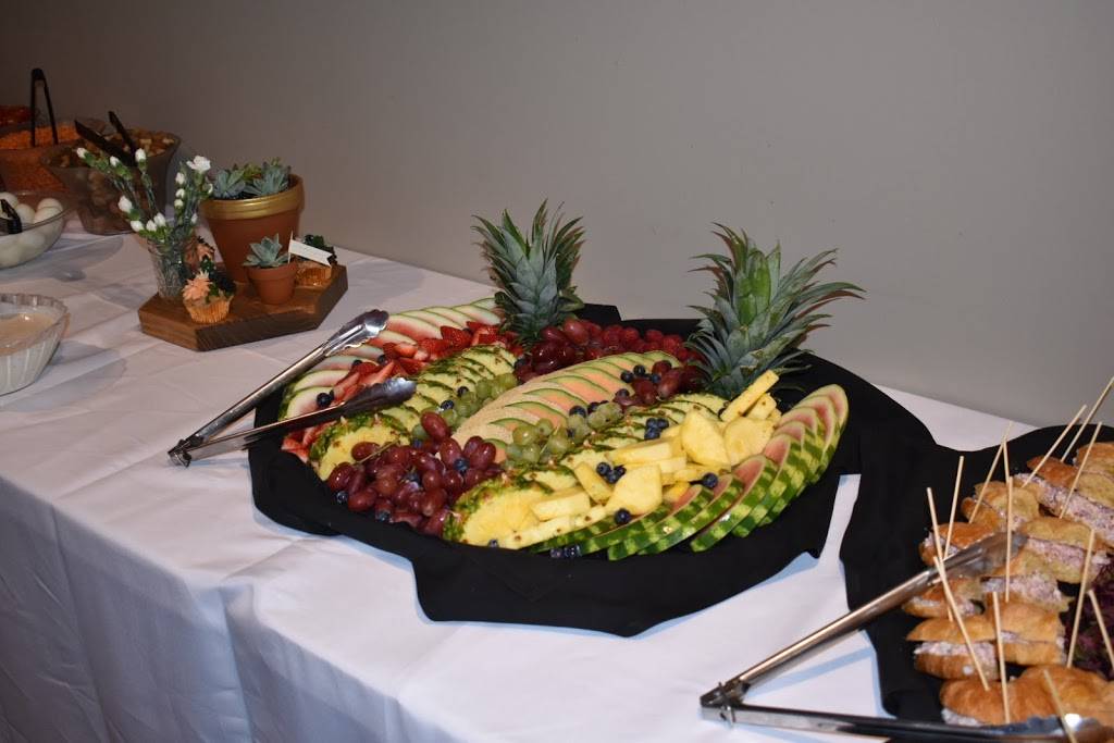 Rivers Edge Restaurant | restaurant | 1039 Main St, Wheeling, WV 26003, USA | 3042320016 OR +1 304-232-0016