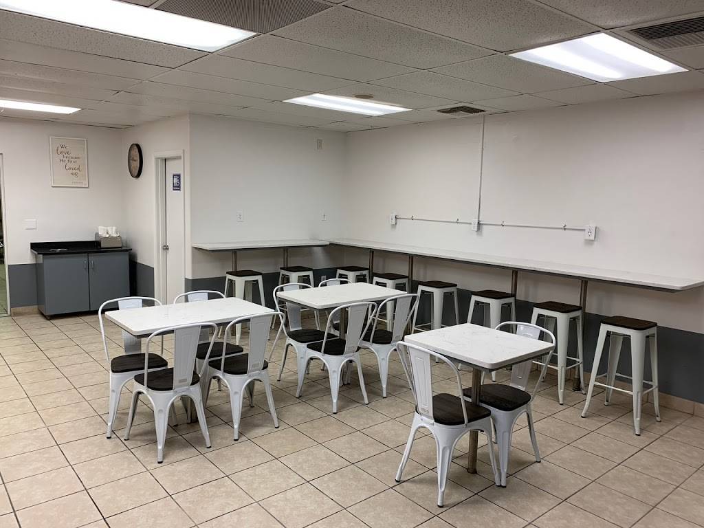 Hazte Loko | restaurant | 792 Bear Mountain Blvd, Arvin, CA 93203, USA | 6614403317 OR +1 661-440-3317