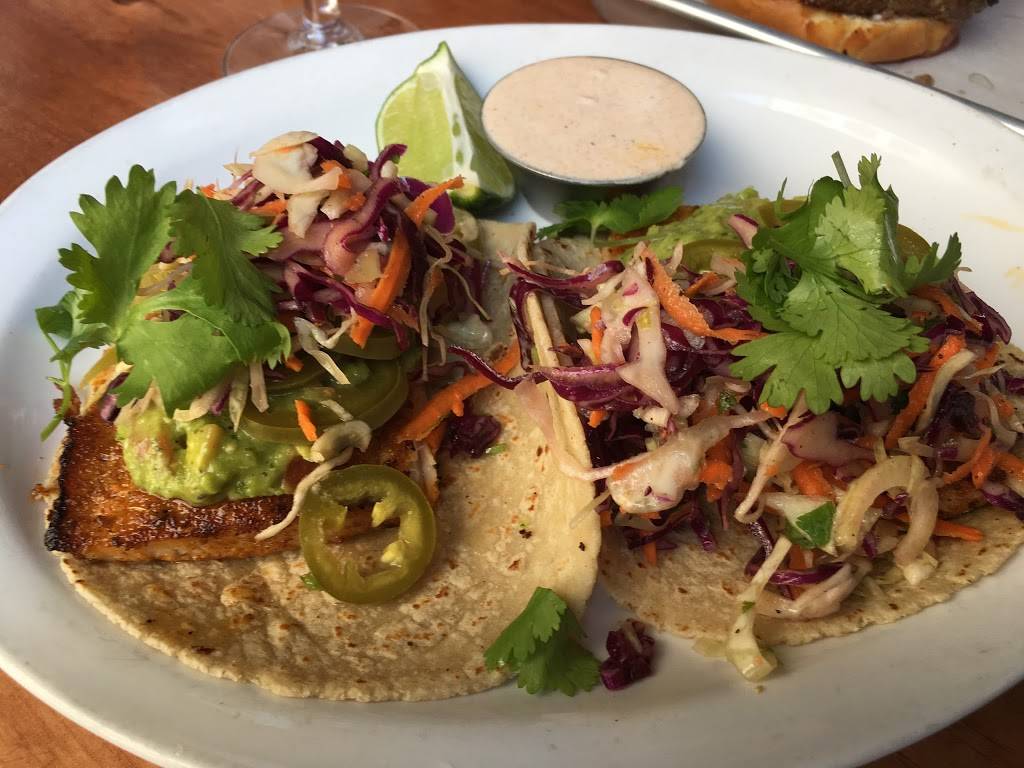 Eddie Rickenbackers | night club | 133 2nd St, San Francisco, CA 94105, USA | 4158006659 OR +1 415-800-6659