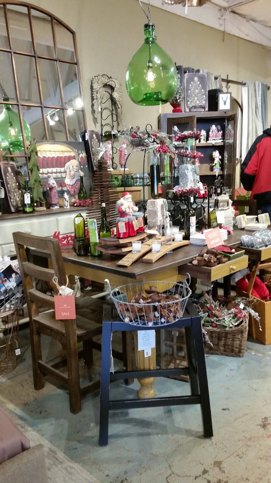 The Red Grape | restaurant | 529 1st St W, Sonoma, CA 95476, USA | 7079964103 OR +1 707-996-4103