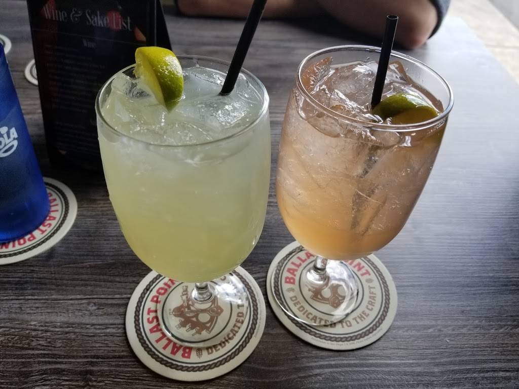 HI Street Kitchen and Tap | restaurant | 7767 Balboa Ave, San Diego, CA 92111, USA | 8584306815 OR +1 858-430-6815