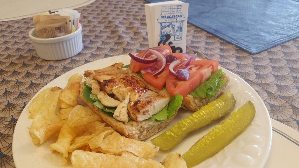 DelacaSeas Cafe | cafe | 4404 Bougainvilla Dr, Lauderdale-By-The-Sea, FL 33308, USA | 9549580907 OR +1 954-958-0907