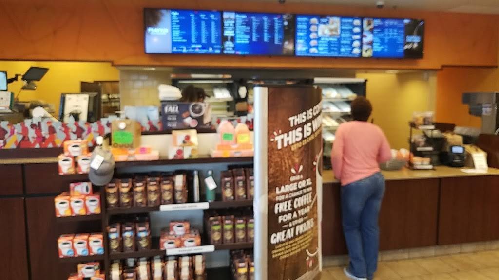 Dunkin | bakery | 2068 Miller Park Way, West Milwaukee, WI 53219, USA | 4143848532 OR +1 414-384-8532