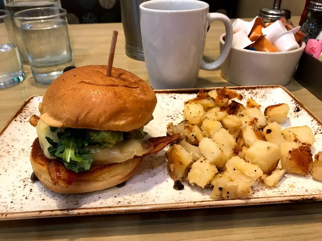 First Watch - Village Park | restaurant | 1950-15 E Greyhound Pass, Carmel, IN 46032, USA | 3178159344 OR +1 317-815-9344