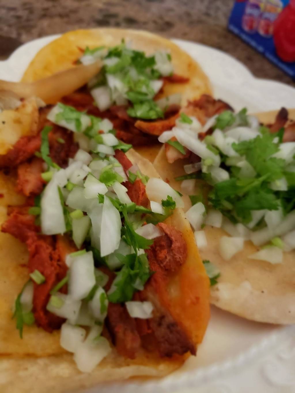 Las Tres Salsas Taqueria | restaurant | 2725 S Buckner Blvd, Dallas, TX 75227, USA | 9728633799 OR +1 972-863-3799