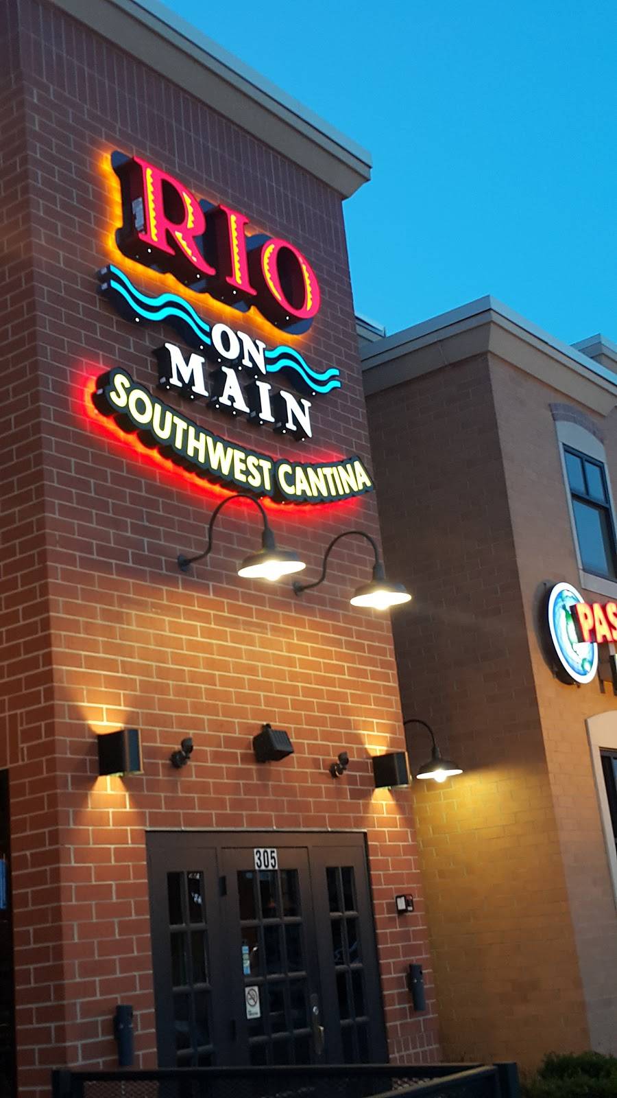 RIO ON MAIN SOUTHWEST CANTINA | restaurant | 305 S Broadway St, Lake Orion, MI 48362, USA | 2487837300 OR +1 248-783-7300