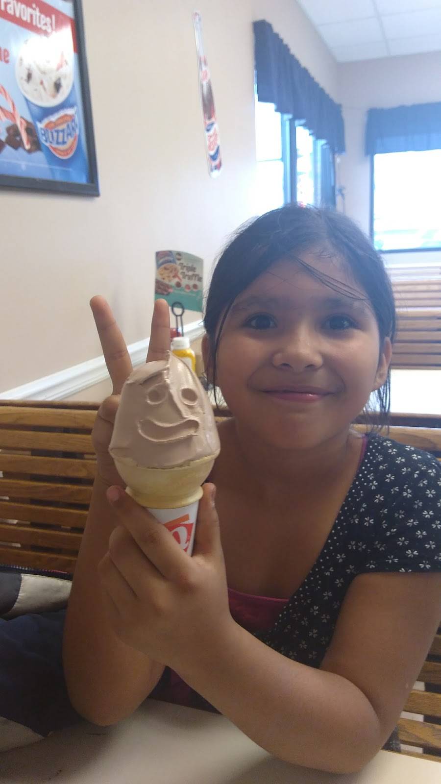 Dairy Queen | restaurant | 1703 E Central Ave, Estherville, IA 51334, USA | 7123624818 OR +1 712-362-4818