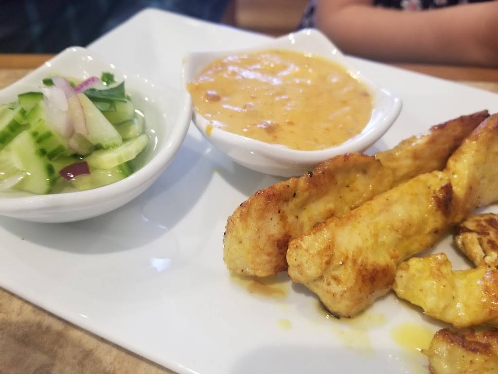 Oys Thai Cuisine | restaurant | 1880 E Lincoln Hwy, New Lenox, IL 60451, USA | 8154629000 OR +1 815-462-9000