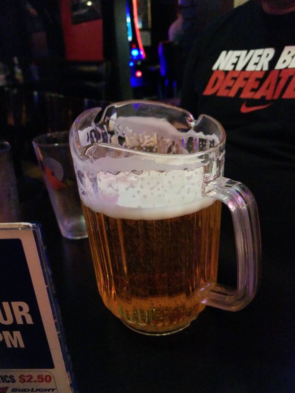 108 Bar N Grill | restaurant | 10845 NE Halsey St, Portland, OR 97220, USA | 5032558833 OR +1 503-255-8833