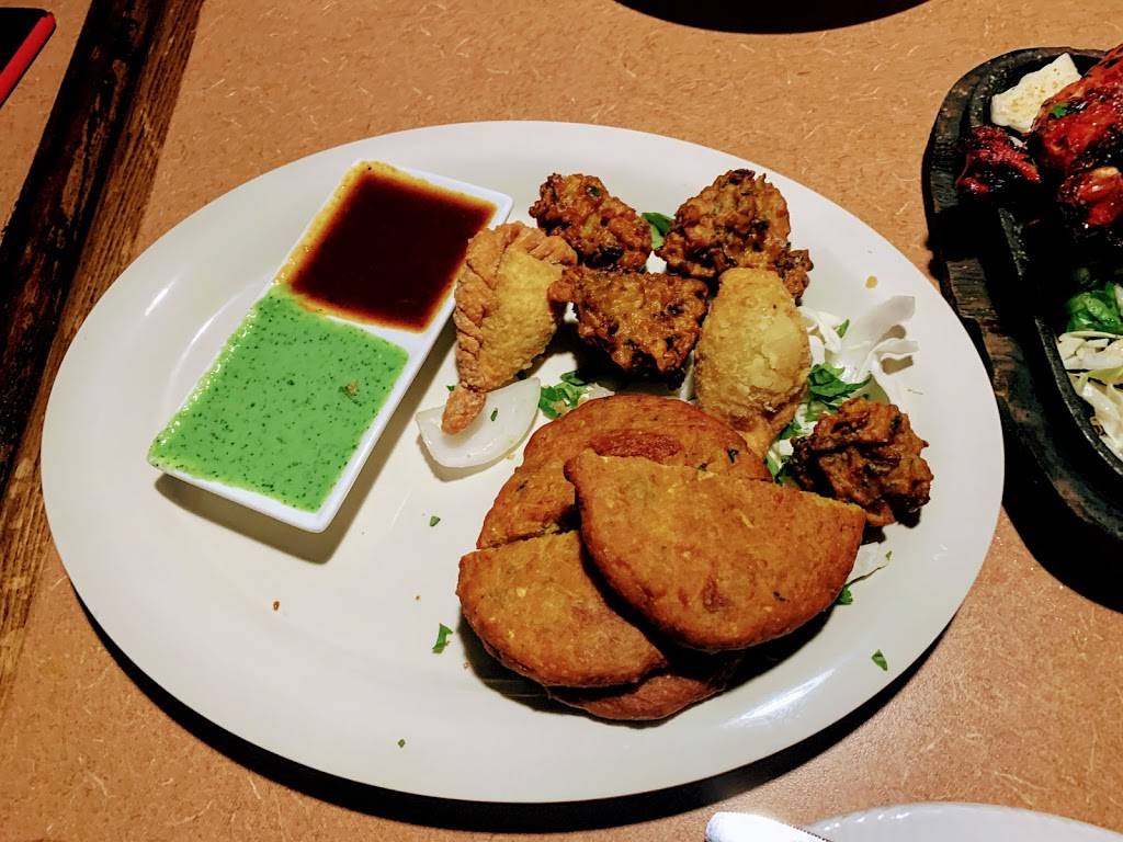 Bombay Bar and Grill | restaurant | 1315 21st St, Sacramento, CA 95811, USA | 9164417100 OR +1 916-441-7100