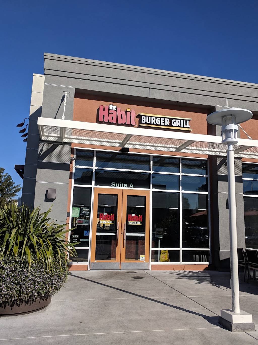 The Habit Burger Grill | restaurant | 1297 Chess Dr A, Foster City, CA 94404, USA | 6503128494 OR +1 650-312-8494