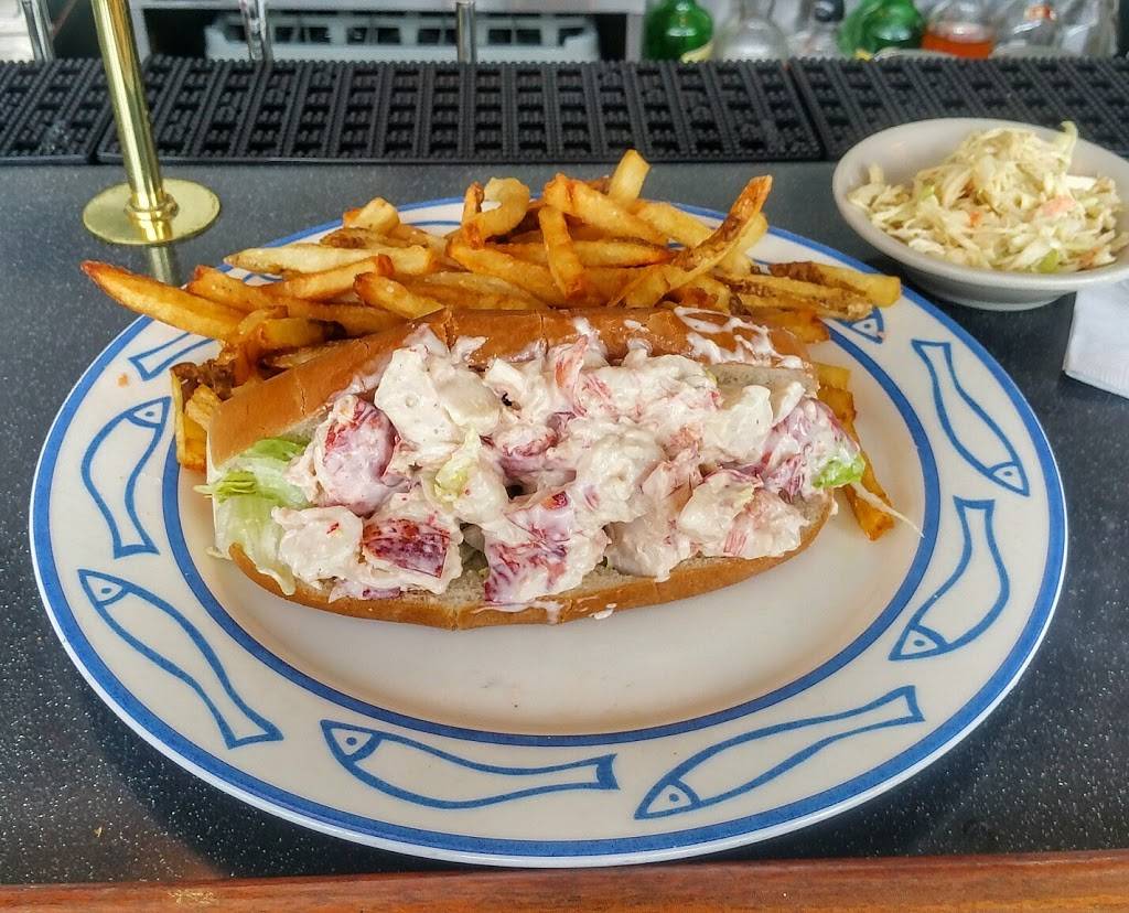 Anthonys Pier 4 Cafe | cafe | 153 Humphrey St, Swampscott, MA 01907, USA | 7815955735 OR +1 781-595-5735