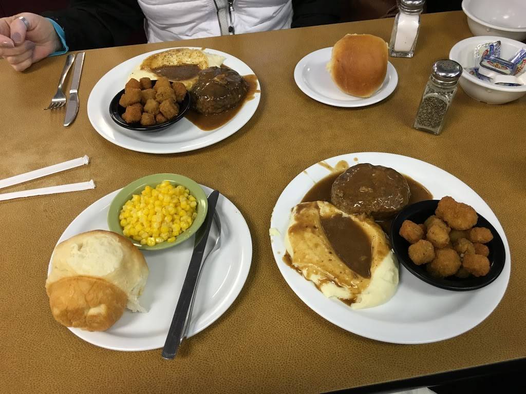 Nelsons Buffeteria | restaurant | 4401 S Memorial Dr, Tulsa, OK 74145, USA | 9182364655 OR +1 918-236-4655