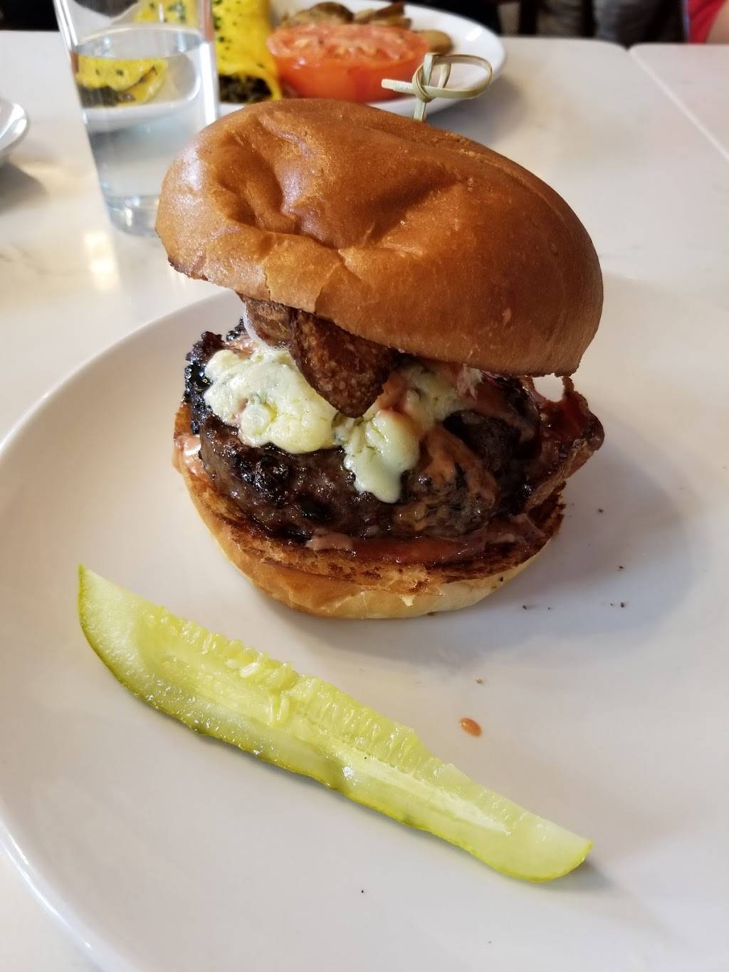 The Hive | restaurant | 119 Kent Ave, Brooklyn, NY 11249, USA | 9293376409 OR +1 929-337-6409