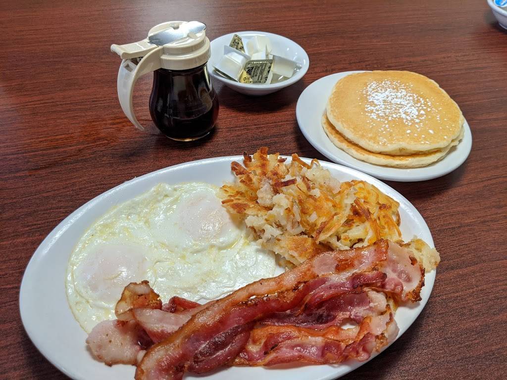 Stacks pancake house | restaurant | 1661 Grant St, Bettendorf, IA 52722, USA | 5633458000 OR +1 563-345-8000