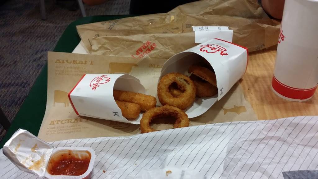 Arbys | restaurant | 1590 Old Trolley Rd, Summerville, SC 29485, USA | 8438714020 OR +1 843-871-4020