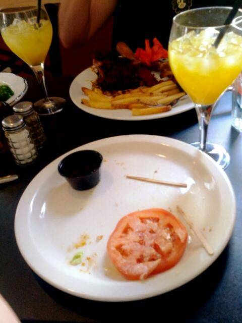 The Corner Bistro & Wine Bar | restaurant | 213 Penn St, Baltimore, MD 21230, USA | 4107271155 OR +1 410-727-1155