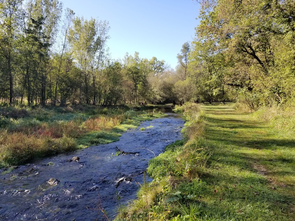 Red Barn Campground & Restaurant | restaurant | 2609 Main St, Lansing, IA 52151, USA | 5635384956 OR +1 563-538-4956
