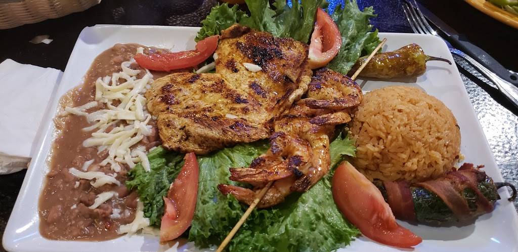 El Michoacano Restaurant | restaurant | 6966 Chestnut St, Gilroy, CA 95020, USA | 4088425877 OR +1 408-842-5877