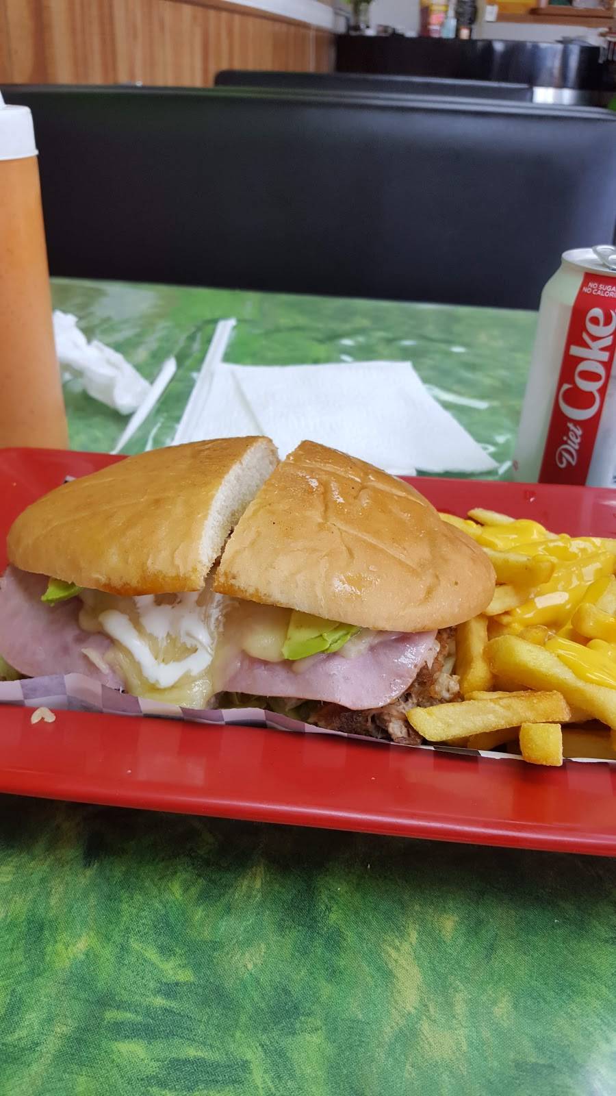 Que Tortas! | restaurant | 7500 Eckhert Rd, San Antonio, TX 78240, USA | 2106801826 OR +1 210-680-1826