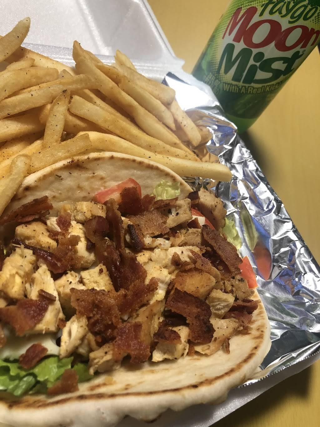 Nettas Coney Island | restaurant | 507 Memorial Dr, Paris, TN 38242, USA | 7313332962 OR +1 731-333-2962