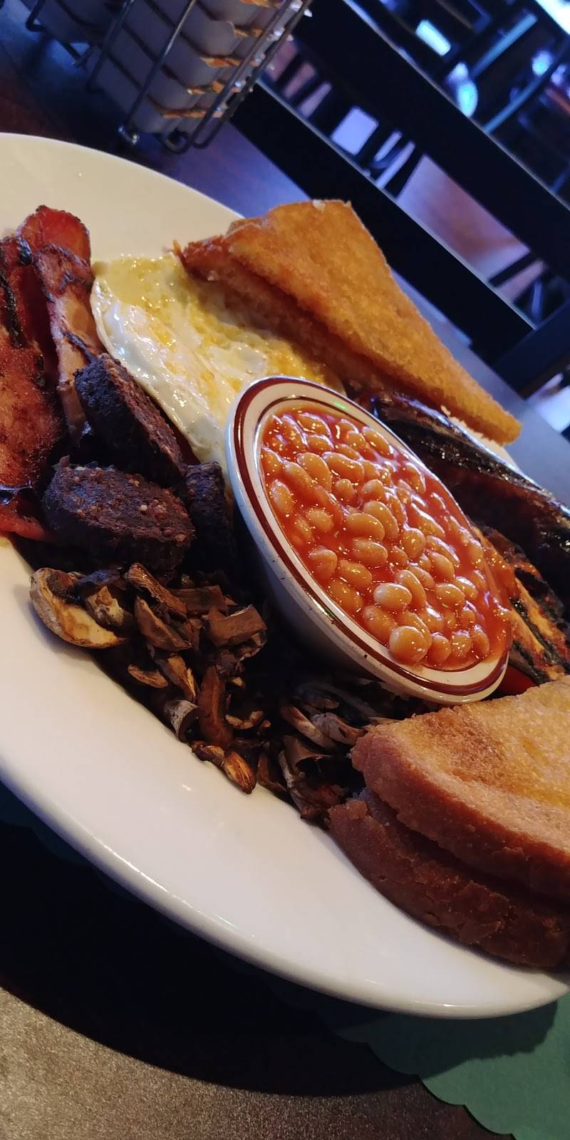 Britannia Arms Almaden | restaurant | 5027 Almaden Expy, San Jose, CA 95118, USA | 4082660550 OR +1 408-266-0550