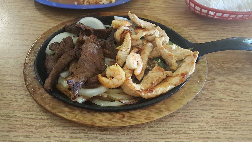 Truck Stop Mexican Food | restaurant | 4411 Cedardale Dr, Hutchins, TX 75141, USA | 9722251000 OR +1 972-225-1000