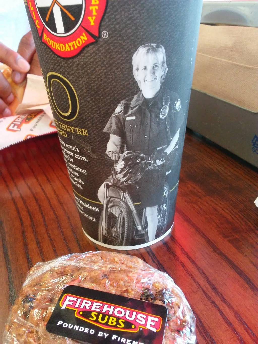 Firehouse Subs | meal delivery | 1855 Cassat Ave #4, Jacksonville, FL 32210, USA | 9046951055 OR +1 904-695-1055