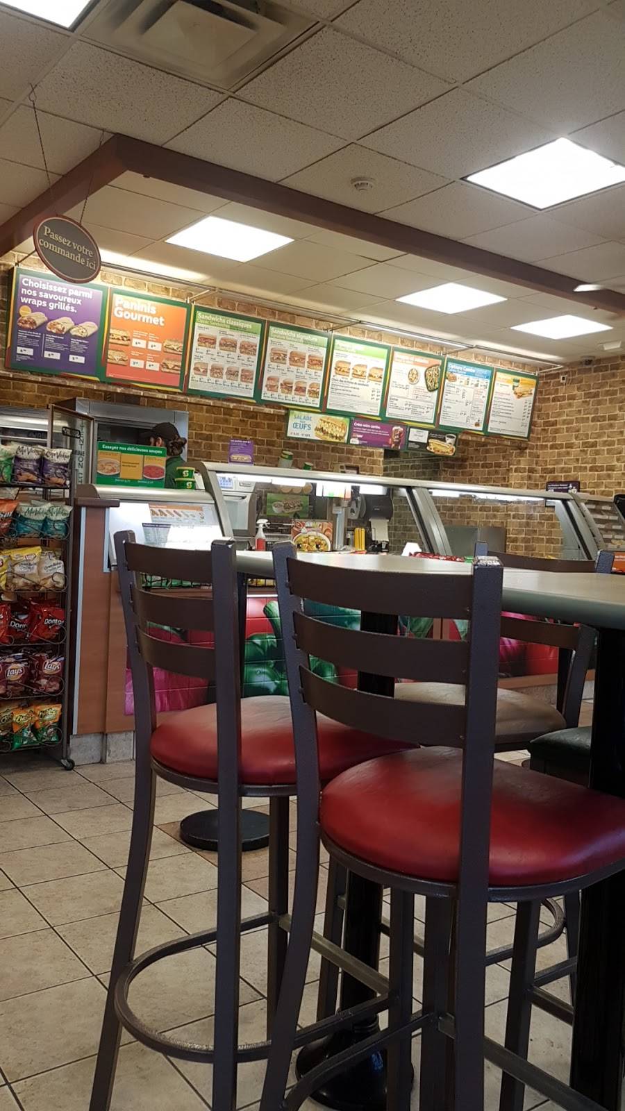 Subway | restaurant | 5525 Avenue Auteuil, Brossard, QC J4Z 1M3, Canada | 4504431343 OR +1 450-443-1343