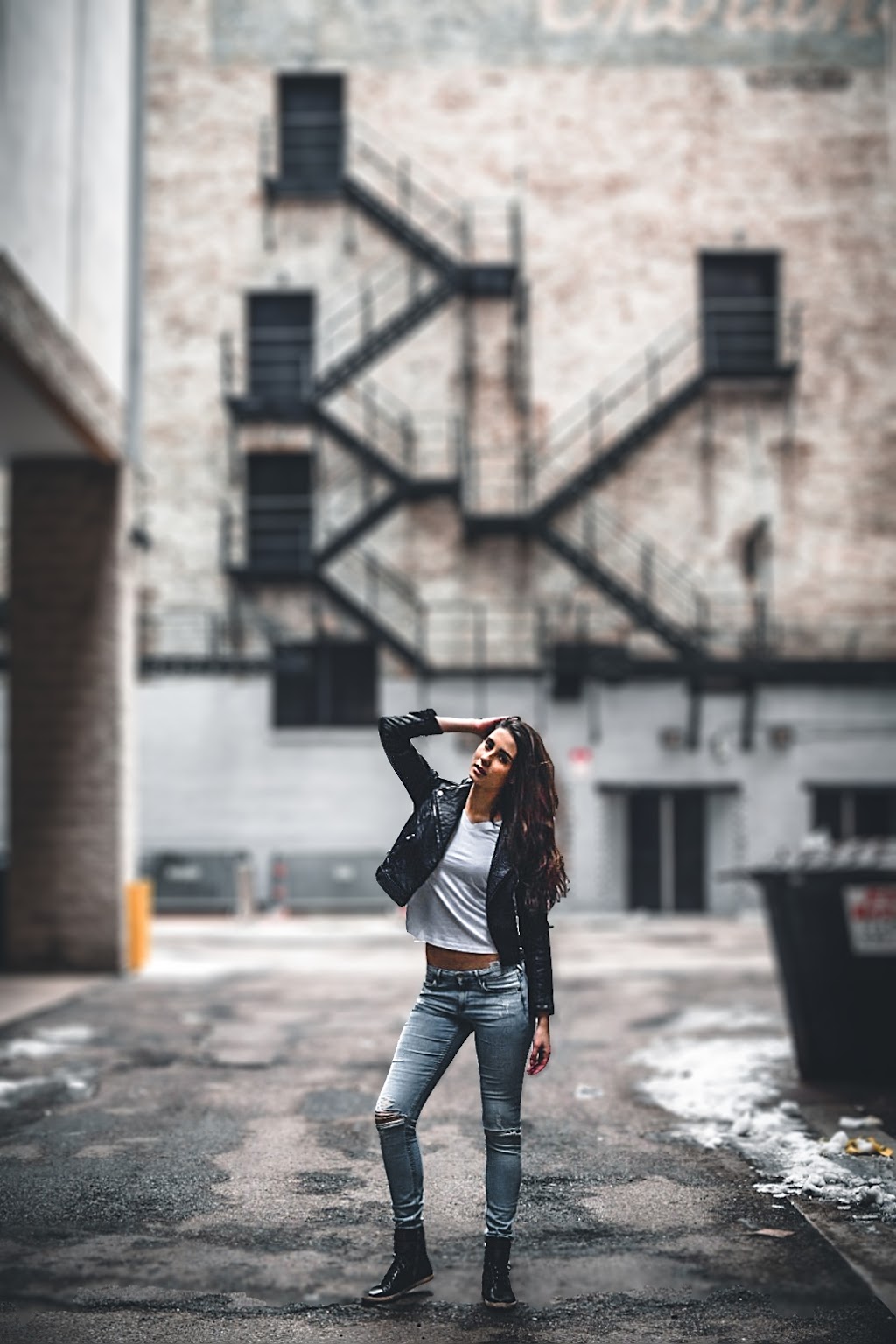 Hoots at the Fields | restaurant | 4059 W Diversey Ave, Chicago, IL 60639, USA | 3312404668 OR +1 331-240-4668