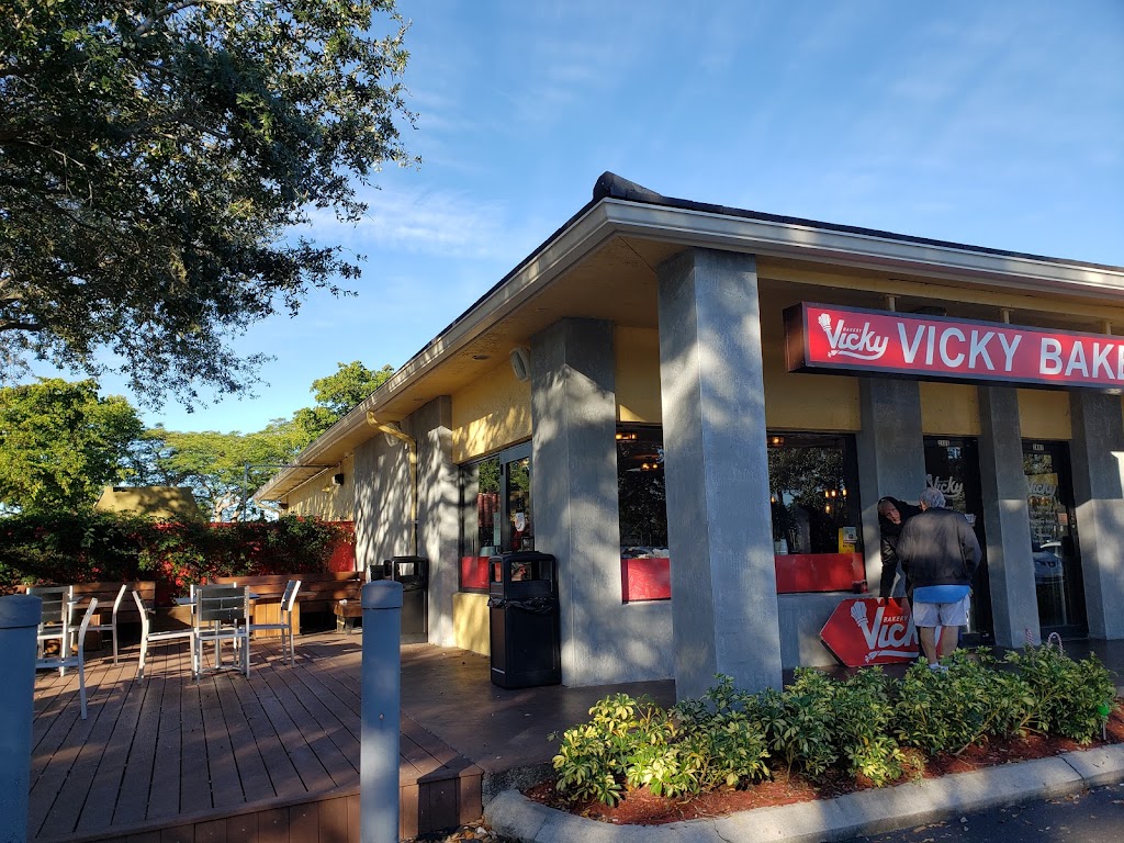 Vicky Bakery | cafe | 2889 S University Dr, Davie, FL 33328, USA | 9549905587 OR +1 954-990-5587