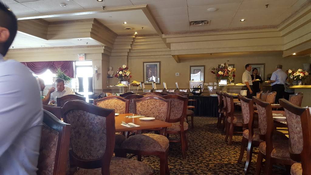 Roma Italian Restaurant | restaurant | 6350 Tomken Rd, Mississauga, ON L5T 1Y3, Canada | 9056703278 OR +1 905-670-3278