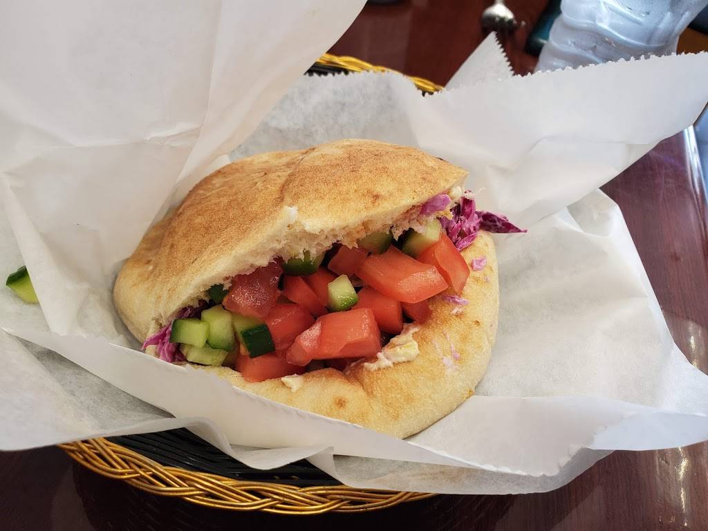 Ruthys Place | meal takeaway | 19202 W Dixie Hwy, Miami, FL 33180, USA | 3057052636 OR +1 305-705-2636