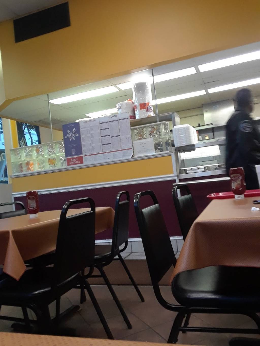 Courtside Cafe | restaurant | 102 W 3rd St # 180, Winston-Salem, NC 27101, USA | 3367618910 OR +1 336-761-8910