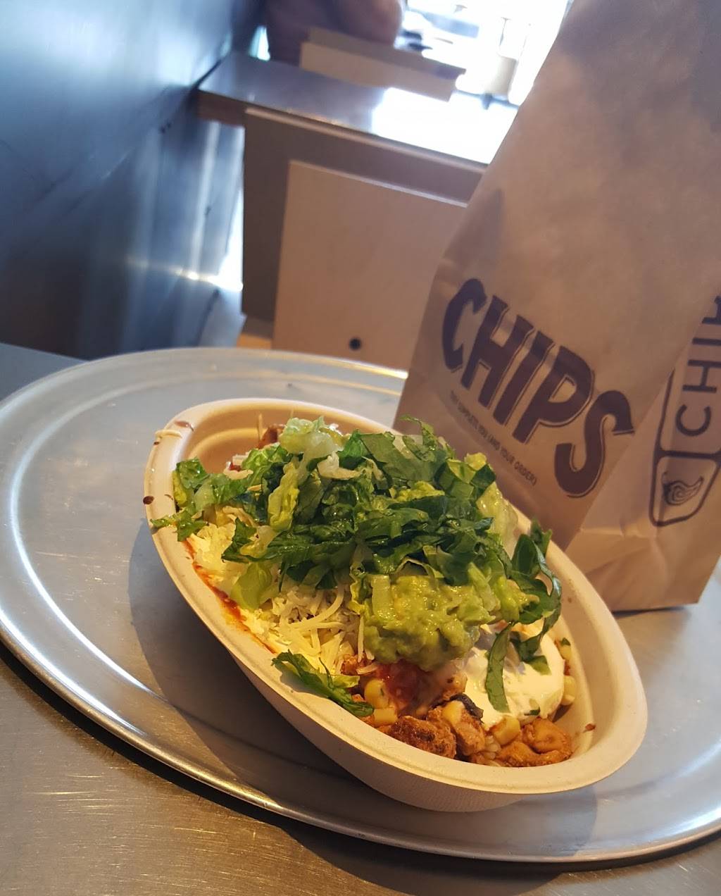 Chipotle Mexican Grill | restaurant | 3737 Merle Hay Rd #100, Des Moines, IA 50310, USA | 5159744300 OR +1 515-974-4300