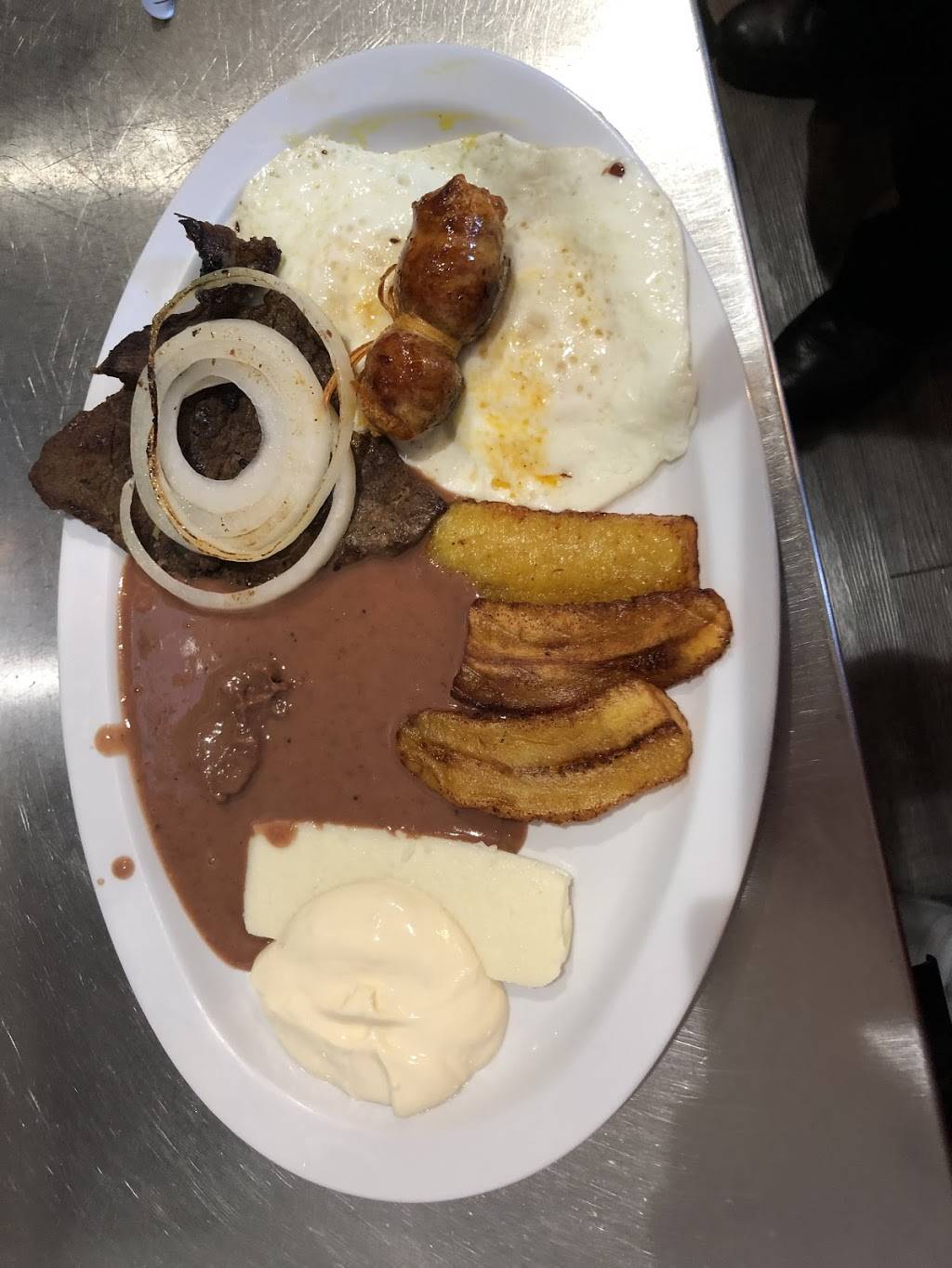 El Arca | bakery | 1818 W 54th St, Los Angeles, CA 90062, USA | 3232903989 OR +1 323-290-3989