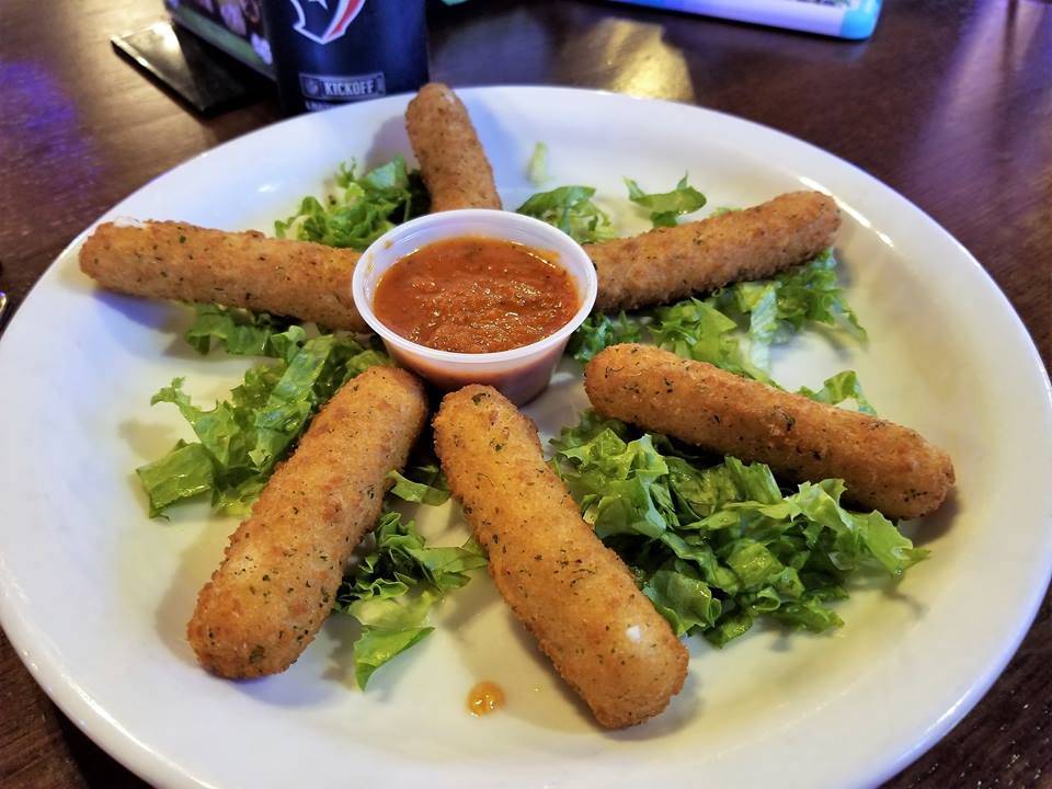 Luckys Pub | restaurant | 17754 Katy Fwy, Houston, TX 77094, USA | 2812067369 OR +1 281-206-7369