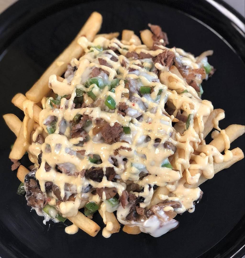 Cafe Premier | restaurant | 12200 Fairhill Rd, Cleveland, OH 44120, USA | 2165717375 OR +1 216-571-7375